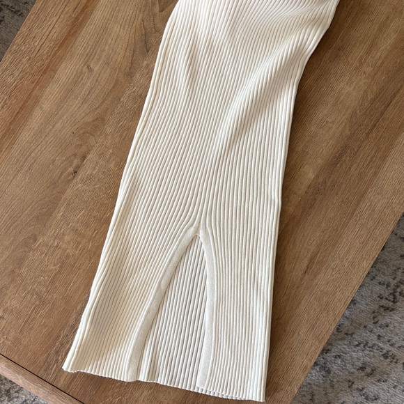 H&M bodycon cream dress - Picture 3 of 5